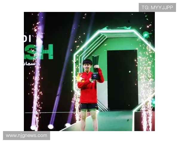 王楚钦7连胜晋级8强 央视热烈祝贺